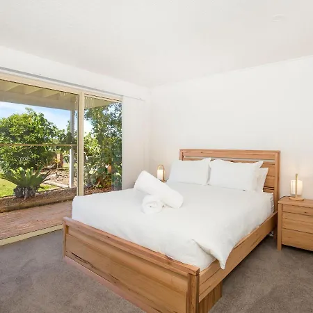 Peppertree Jervis Bay Pet Friendly Beachfront With Sea Views Callala Beach Exterior photo