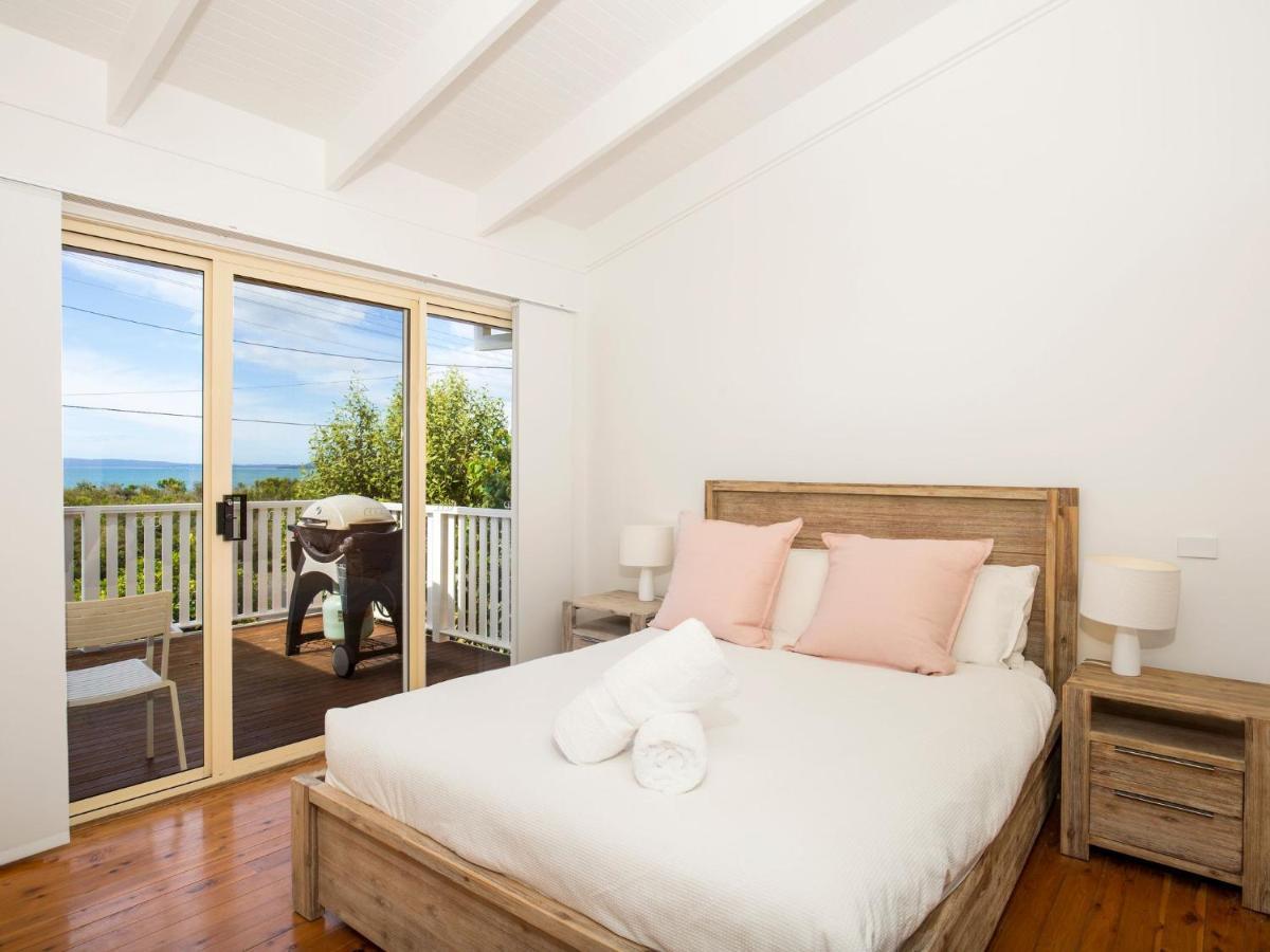 Peppertree Jervis Bay Pet Friendly Beachfront With Sea Views Holiday home
