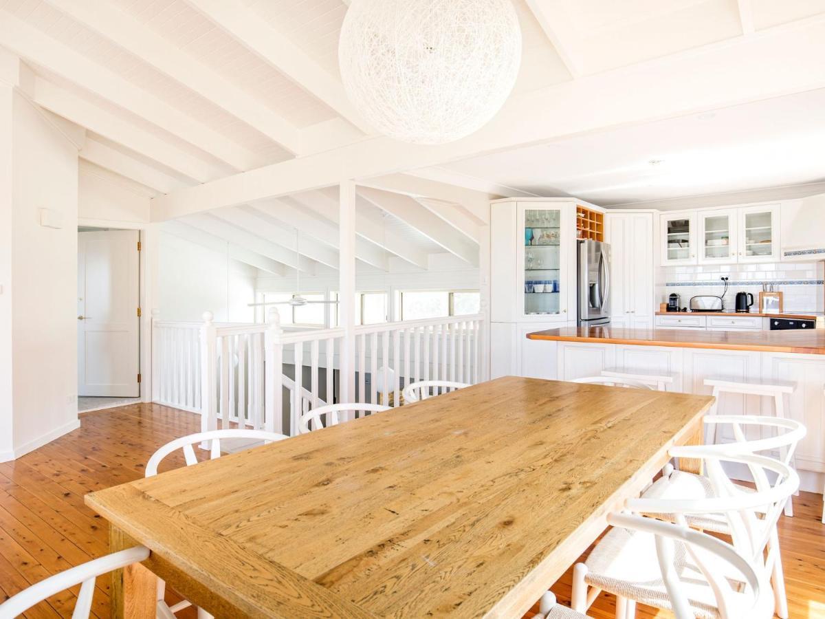 Peppertree Jervis Bay Pet Friendly Beachfront With Sea Views *