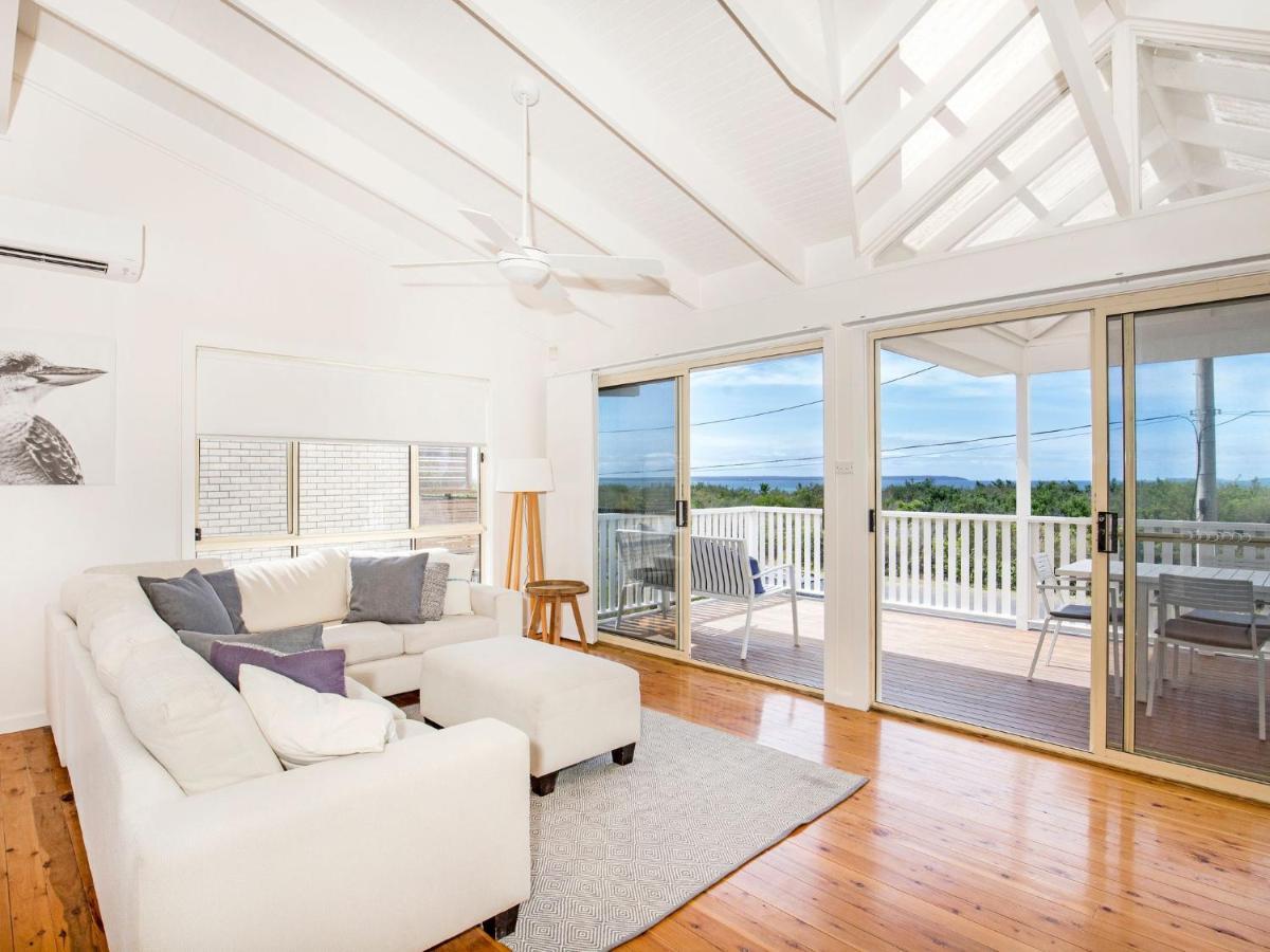 Peppertree Jervis Bay Pet Friendly Beachfront With Sea Views *